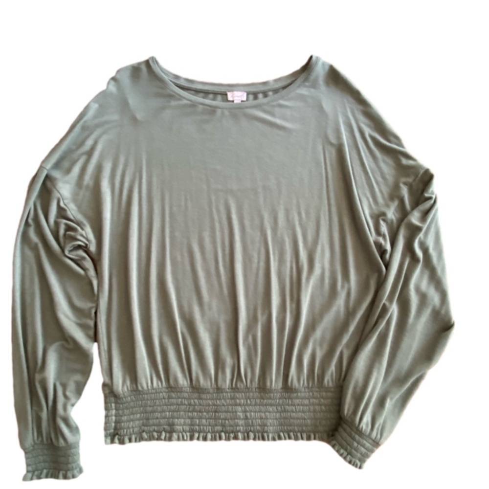 Drop sleeve green Kismet pullover top with elastic cuffs and waist size medium - Picture 8 of 8